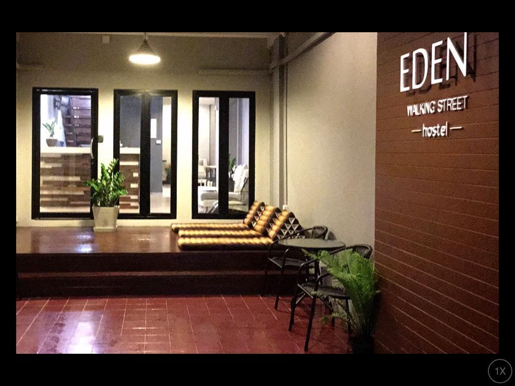 Eden Walking Street Hostel Čiang Mai Exteriér fotografie