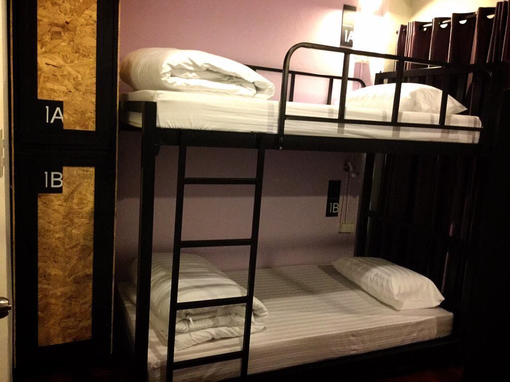 Eden Walking Street Hostel Čiang Mai Pokoj fotografie