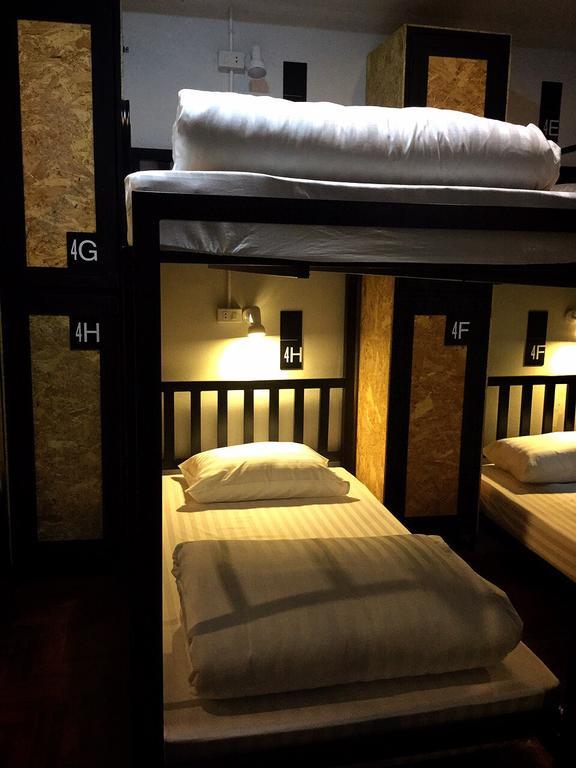 Eden Walking Street Hostel Čiang Mai Pokoj fotografie