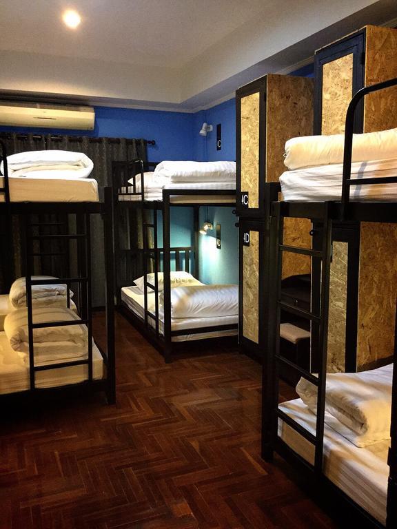 Eden Walking Street Hostel Čiang Mai Pokoj fotografie